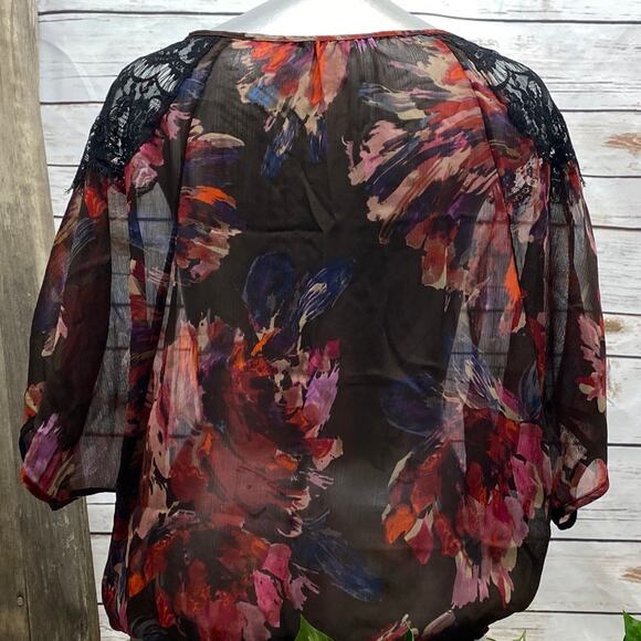 Cache Floral Top Lace See-Through Shoulders M Gathered elastic waist Black Pink - Picture 4 of 8